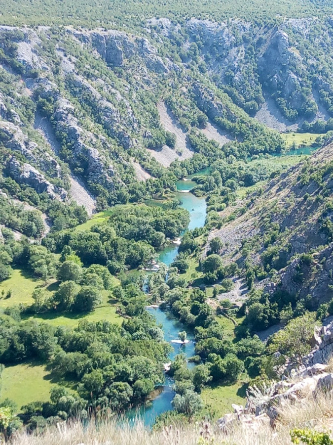 KRUPA RIVER CANYON, Apartmani Bosi i Goli Starigrad Paklenica