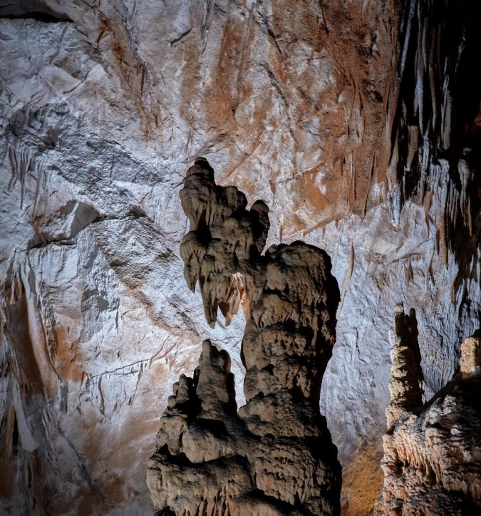 MANITA PEĆ - CRAZY CAVE, Apartmani Bosi i Goli Starigrad Paklenica
