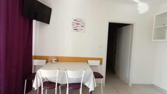 Apartment 1, Apartmani Bosi i Goli 23244