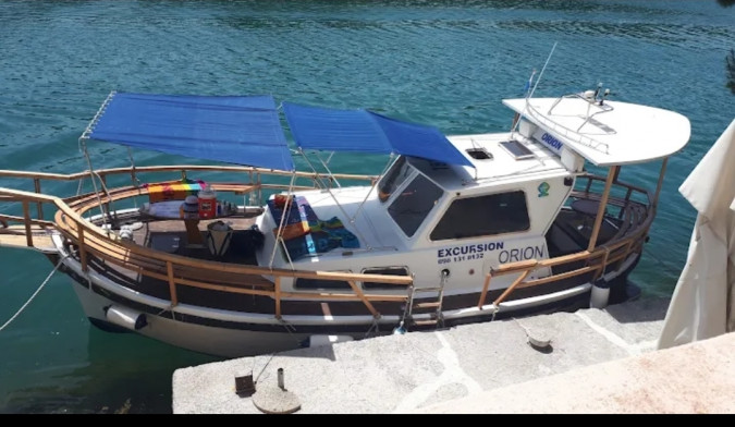 TOURIST SHIP, Apartmani Bosi i Goli Starigrad Paklenica